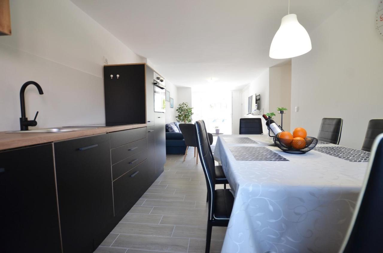 Katy Apartment Rovinj Exterior photo